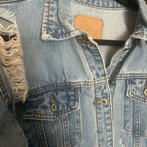Jean jacket - Picture 3 of 8